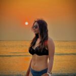 Satarupa Pyne Instagram - ..doing something unholy 🔥. 📸 | @milind_misal. #insta #beauty #happy #nature #reels #life #video #photooftheday #funny #likesforlike #repost #beautiful #comment #lifestyle #photo #meme #youtube #bhfyp #girl #trend #followme #dance #loveyourself #sad #likeforlikeback #selfie #smile #travel #following #share