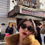 Sayani Gupta Instagram - Been waiting to see this for years! Finally did it! @ipritamofficial insisted that I saw it! Mind is blown and soul, inspired!!! @hamiltonmusical Saw actors outside the show, in normal clothes, getting coffee.. so normal, the whole scene. Something remarkable about performers on stage and their larger than life aura. And the minute they step down, we are all the same! Wish I could watch one play or performance every day!