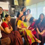 Sayani Gupta Instagram - Ganpati Girls At The Seth’s @shru2kill @bombaychowparty @minimathur @smritikiran @sheetal_menon @dipannitasharma @pita.chat @mariagorettiz @jaya_misra 📸 @bejoynambiar