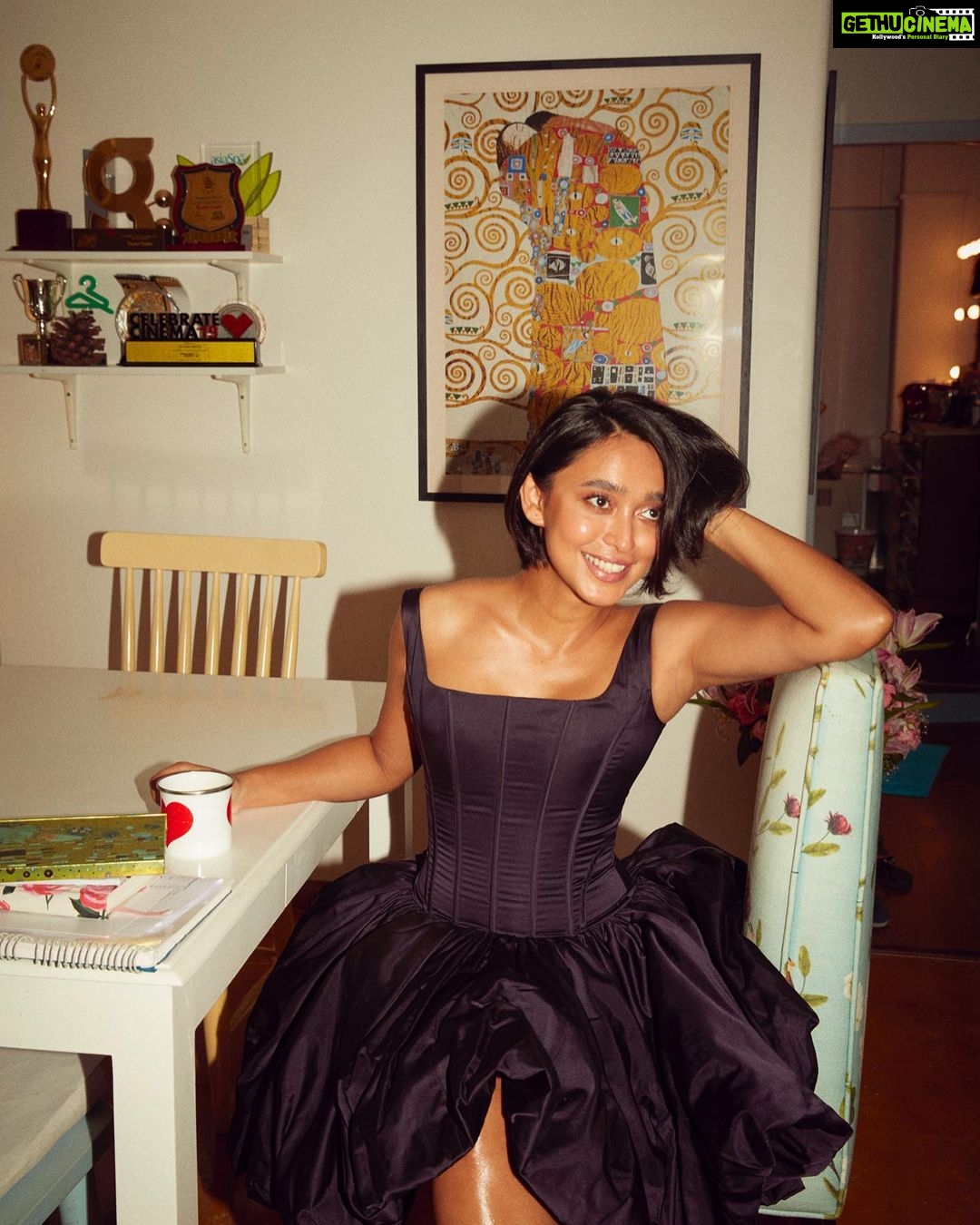 Sayani Gupta Instagram - Vintage 2 @gauriandnainika @louboutinworld @shreejarajgopal @eshwarlog @paloshell @kadamajay
