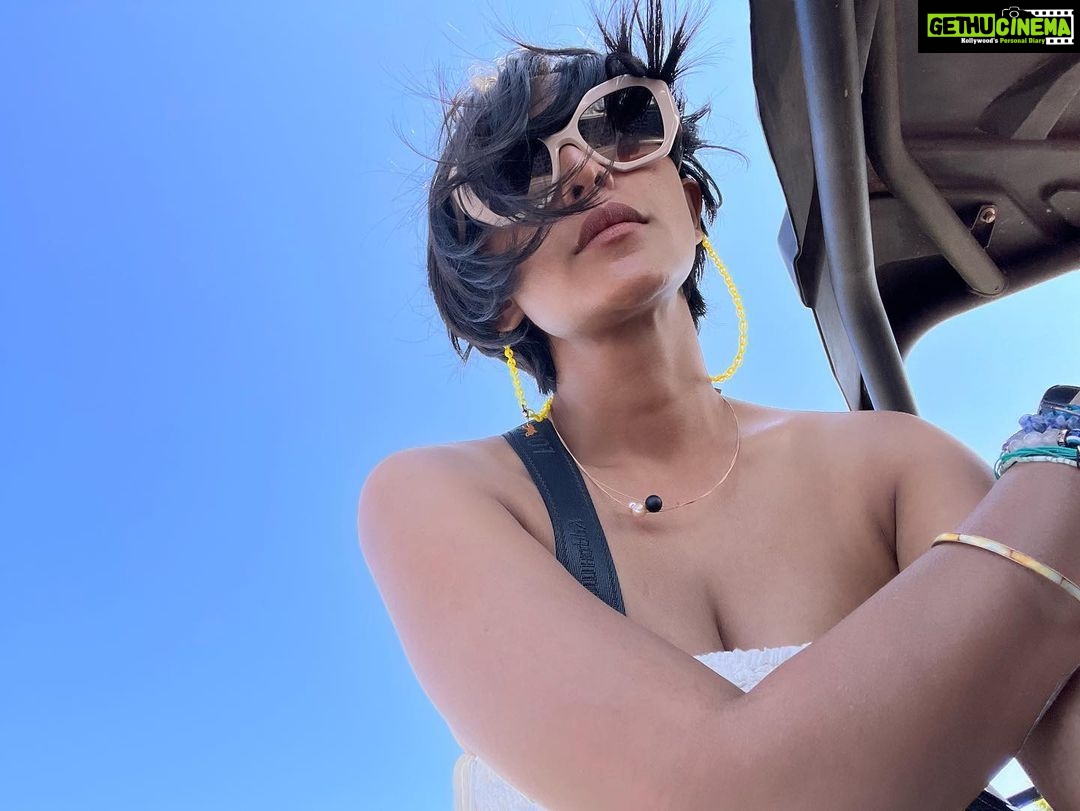 Sayani Gupta Instagram - Hair game at the back of a buggy Santorini, Greece