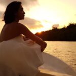 Sayani Gupta Instagram - #throwback Srilanka 🌅