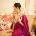 Sayani Gupta Instagram - Iftaar Night @vvanivats @amrapalijewels @ishhaara @ascend.rohank @eridani.in Team @shreejarajgopal @sitalmakeup @paloshell 📸 @kadamajay 🍇