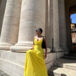 Sayani Gupta Instagram – ☀️ St. Peter’s Square, Vatican City