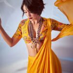 Sayani Gupta Instagram - @azafashions presents #CoverStory starring the talented @SayaniGupta, who came to Mumbai as a young girl determined to pursue her dreams of acting: “My mother couldn’t fathom why I wanted to study films. #Bollywood was beyond mediocre to her. But I’ve always been quite independent and I quietly did whatever I wanted to do. I didn’t ask for money, didn’t seek permission and worked my way through college to follow my dreams. When I came to Bombay, my mother… I guess she just kept hoping, at least for the first few years, that I’d return to Calcutta. I think it was me doing a film with #ShahRukhKhan that changed things. Then, she was like ‘Okay, she must be doing something right!’ Get to know the self-made star and read all about her journey to success in our #AzaCoverStory (link in bio): https://www.azafashions.com/coverstory_sayanigupta On Sayani: @diyarajvvir Necklace: @goenkaindia Editor: @devanginishar Photographer: @kadamajay Interview: @sreemita_bhattacharya Styling: @shreejarajgopal Hair: @deepalid10 Makeup: @sitalmakeup Artist’s Reputation Management: @raindropalterego Coordinator: @thatgirlinabob #Aza #AzaFashions #AzaMagazine #MagazineCover #Bollywood #Celebrity #DiyaRajvvir #CelebrityStyle #CelebrityFashion #FourMoreShotsPlease #SayaniGupta