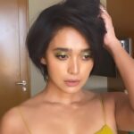 Sayani Gupta Instagram – A load of green, glitter and understated glam with @sayanigupta 🧚 

Wearing @rheapillairastogi 
Jewellery @mahesh_notandass @elevate_promotions 
Glam @eshwarlog 
Hair @deepalid10 
📸 @atulkasbekar 

.
.
.

#sayanigupta #reels #style #reelitfeelit #bts #shoot #glam #reelsindia #celebritystyle #new #makeup #styling #colorpop #love #reelsinstagram #ootd