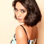 Sayani Gupta Instagram - In @manishmalhotra05 💛🖤🤍 @shreejarajgopal @sitalmakeup @paloshell @pehelaggarwal @manishmalhotraworld @maisonvalentino @katespadeny