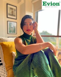 Sayani Gupta Instagram - #ad With the new year around the corner, I know my skin and hair are going to need some major restoration from all the damage. But I am not worried: Evion with its Vitamin E goodness helps restore my cells back to health from the inside out. It nourishes my cells back to health, making my skin and hair healthy again. Go on show your skin and hair some loving with Evion. Visit www.evion.in to know why your skin and hair will love you for choosing Evion. #Evion #EvionInBeautyOn #RepairRestoreRevive #restore #HappyNewYear #VitaminE #skin&hair #collaboration