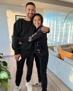 Sayani Gupta Instagram - Cause we are intuitively twinning!
This boy 🤍🤍🤍
@vikrantmassey 
#detour 😚