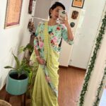 Sayani Gupta Instagram - Love this @mrunalinirao saree That I discovered in my wardrobe. Thank you for this fun saree @uri.india 💚 Also notorious for wearing socks and birks with EVERYTHING!