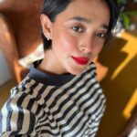 Sayani Gupta Instagram – @stylemati 

Merry Christmas 🤶

@banerjeeshaket your earrings 🤩