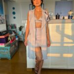 Sayani Gupta Instagram – 🤍

Wet hair
Brown lips
And some Sun

@shreejarajgopal @_otherlabel
@eridani.in