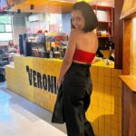 Sayani Gupta Instagram - Bandra Day with the best company! 📸 @smritikiran ❤️