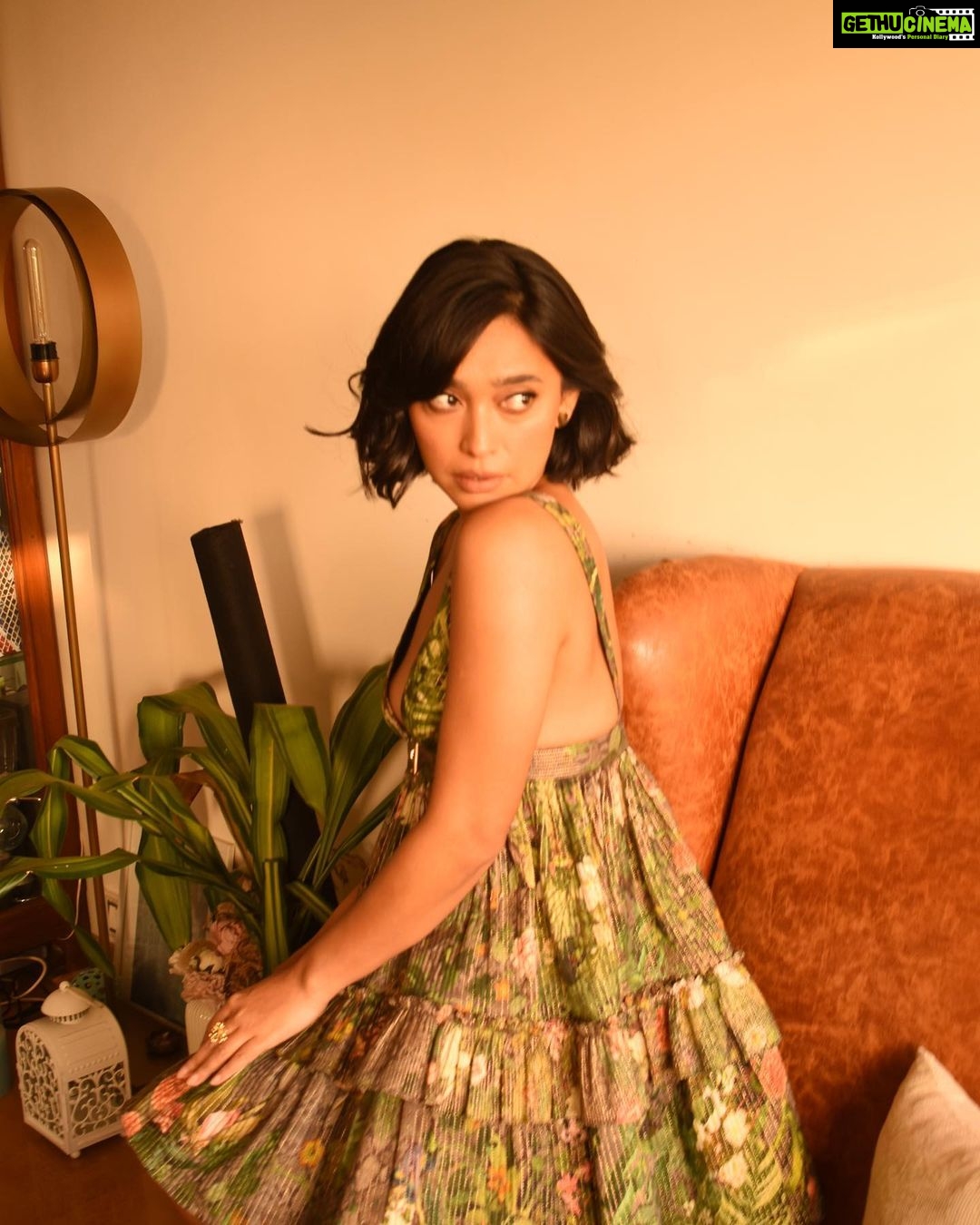 Sayani Gupta Instagram - #jubilee Outfit @rockystarofficial Jewellery @tsaraofficial Heels @charleskeithofficial Make up @eshwarlog Hair @paloshell Styled by @shreejarajgopal Assisted by @dhwanii.jain @nandinijain05 📸 @pehelaggarwal