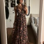 Sayani Gupta Instagram – Felt 🤓 in my new 👗