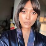 Sayani Gupta Instagram - No filter just the Sun. The last two are from the end of the night. Just a testament to the skill and the proficiency of my team. @eshwarlog on make up & @paloshell on hair. We are what we are for our teams! 🦋 Also @shreejarajgopal my ultimate collaborator whose voice in the background with the cutlery sounds while the team eats bangali food. 😂❤️