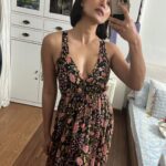 Sayani Gupta Instagram – Felt 🤓 in my new 👗