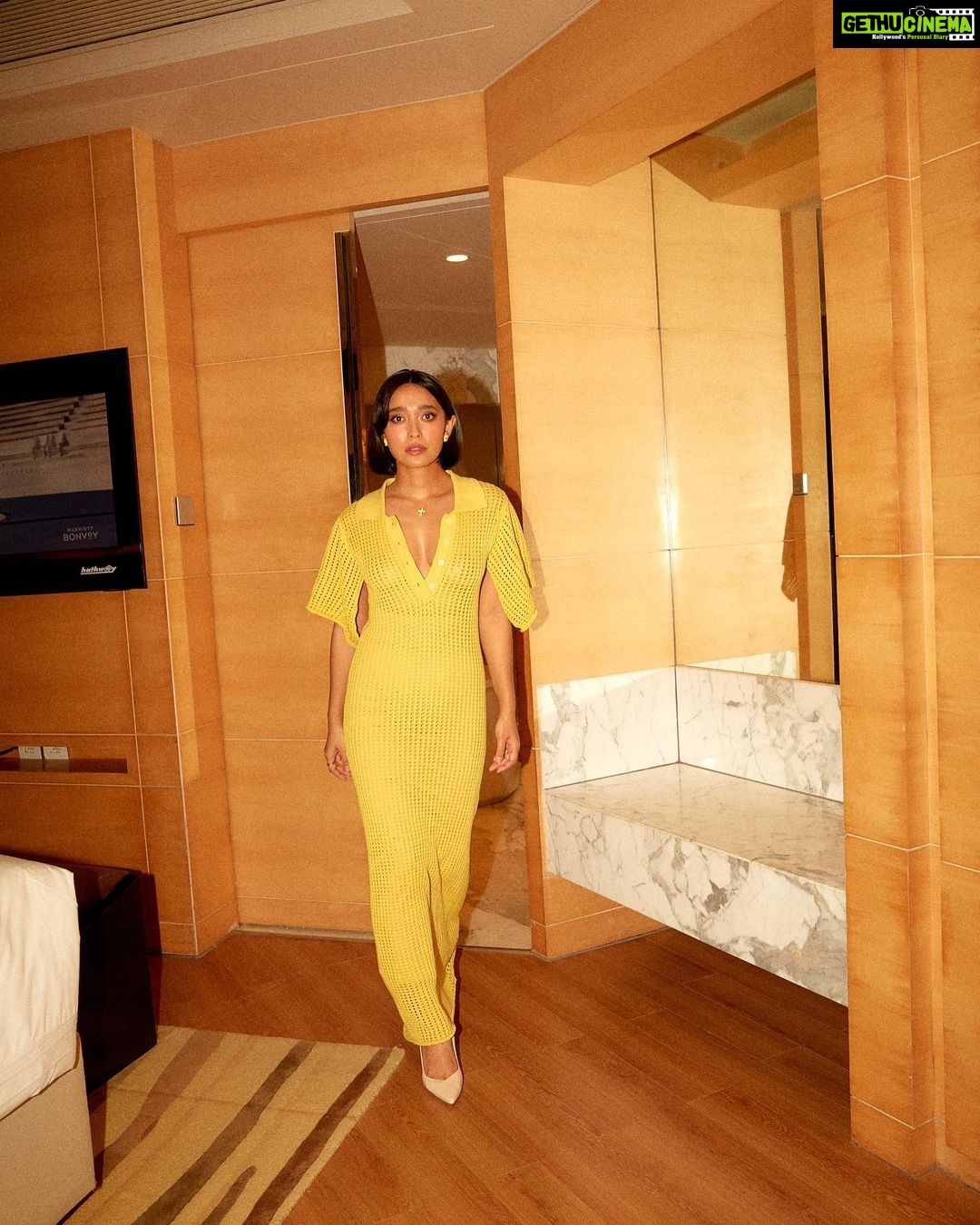 Sayani Gupta Instagram - 🌼 Outfit @lovebirds.studio Earrings & Necklace @sapnamehtajewellery Rings @lunayajewelry @ethnicandaz Shoes @lodishoesindia Styled by @shreejarajgopal Style team @dhwanii.jain @nandinijain05 Team: @eshwarlog @paloshell @shreejarajgopal @dhwanii.jain @kadamajay @media.raindrop @hindustantimes @ottplayapp #changemakersawards