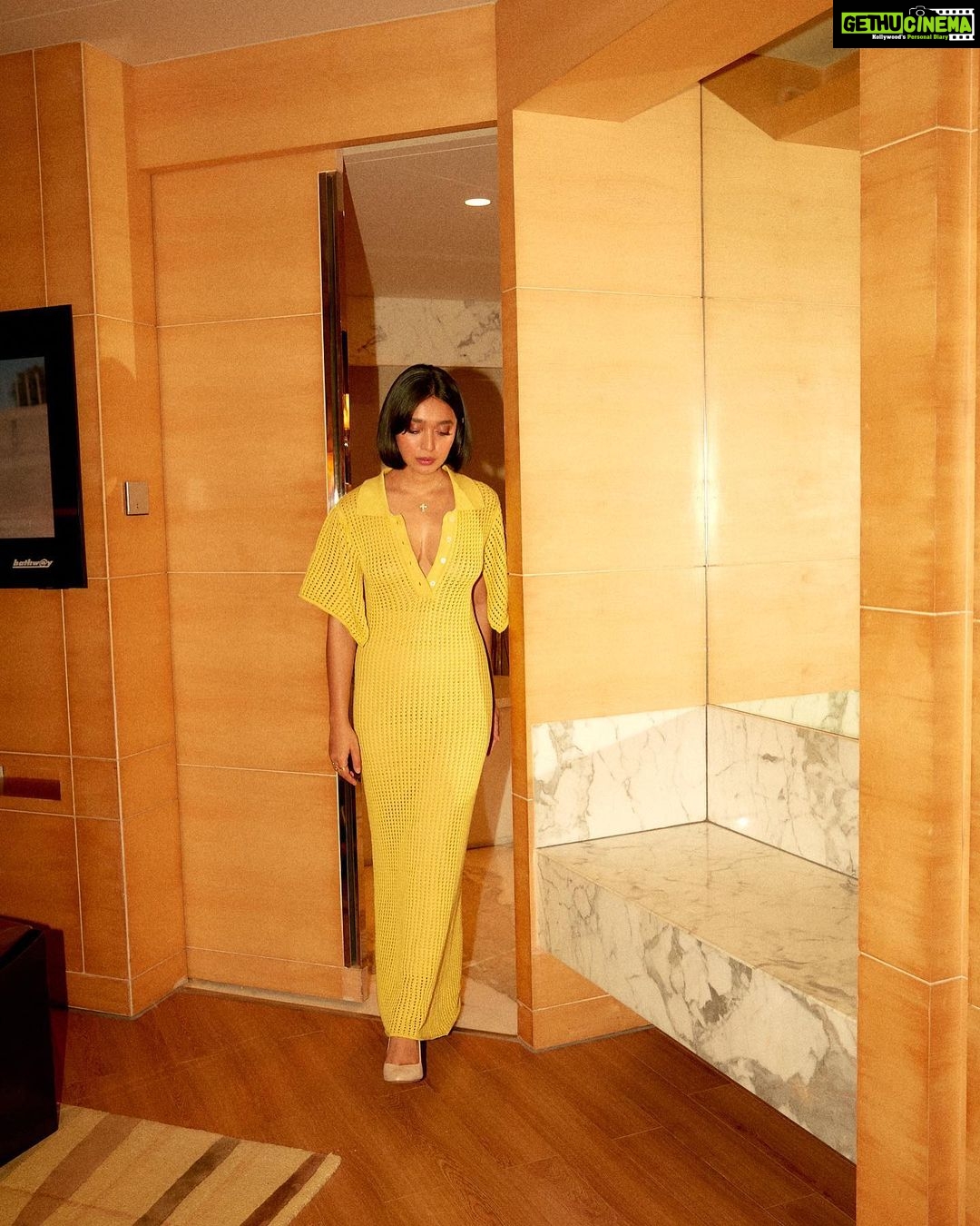 Sayani Gupta Instagram - 🌼 Outfit @lovebirds.studio Earrings & Necklace @sapnamehtajewellery Rings @lunayajewelry @ethnicandaz Shoes @lodishoesindia Styled by @shreejarajgopal Style team @dhwanii.jain @nandinijain05 Team: @eshwarlog @paloshell @shreejarajgopal @dhwanii.jain @kadamajay @media.raindrop @hindustantimes @ottplayapp #changemakersawards