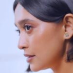 Sayani Gupta Instagram - #GRWM for a day out with friends and @fossil.in Their new Spring collection has just dropped 😍 #happiesthours #ad