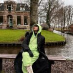 Sayani Gupta Instagram - Throwback to a Magical Day out of a Fantasy land called Giethoorn, Netherlands 🌱 @paramitagh 🤍 Giethoorn Village Netherlands