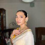 Sayani Gupta Instagram – Most favourite kind of dressing up. 
No fuss Saree look. 

Saree gifted by @sheetal_menon 
Jewellery @curiocottagejewelry 

Make up @eshwarlog 
Hair @jrmellocastro 

The Gajraa is still fragrant 🤍