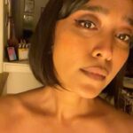 Sayani Gupta Instagram - No filter just the Sun. The last two are from the end of the night. Just a testament to the skill and the proficiency of my team. @eshwarlog on make up & @paloshell on hair. We are what we are for our teams! 🦋 Also @shreejarajgopal my ultimate collaborator whose voice in the background with the cutlery sounds while the team eats bangali food. 😂❤️