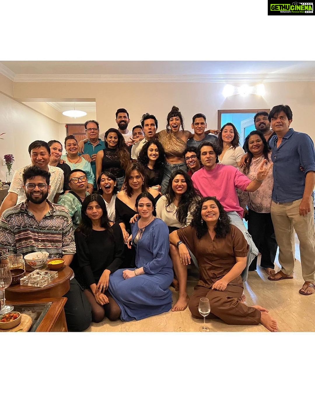 Sayani Gupta Instagram - @linlaishram BUDDAY with an ‘intimate’ gathering! Old friends, conversation corners, blurry photos and a ton of laughter! @roganjosh__ @itsvijayvarma @randeephooda @hindujasunny @shinjiniraval @tamannaahspeaks @nanaosoyam_ @reemsen @amrita.bagchi @amit.sial @pooja.mov @sarikagangwal 🦋