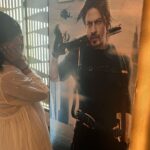 Sayani Gupta Instagram - #pathaan at heart! @iamsrk is the glue that unites us as India. There is no bigger force than LOVE! Happy Republic Day everyone!