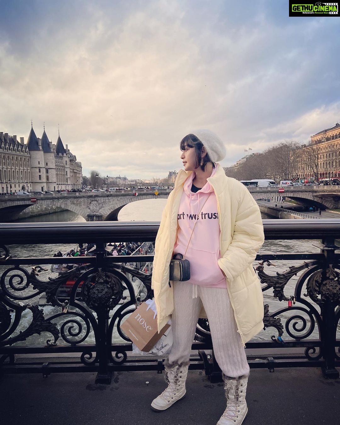 Sayani Gupta Instagram - Pastels in Paris