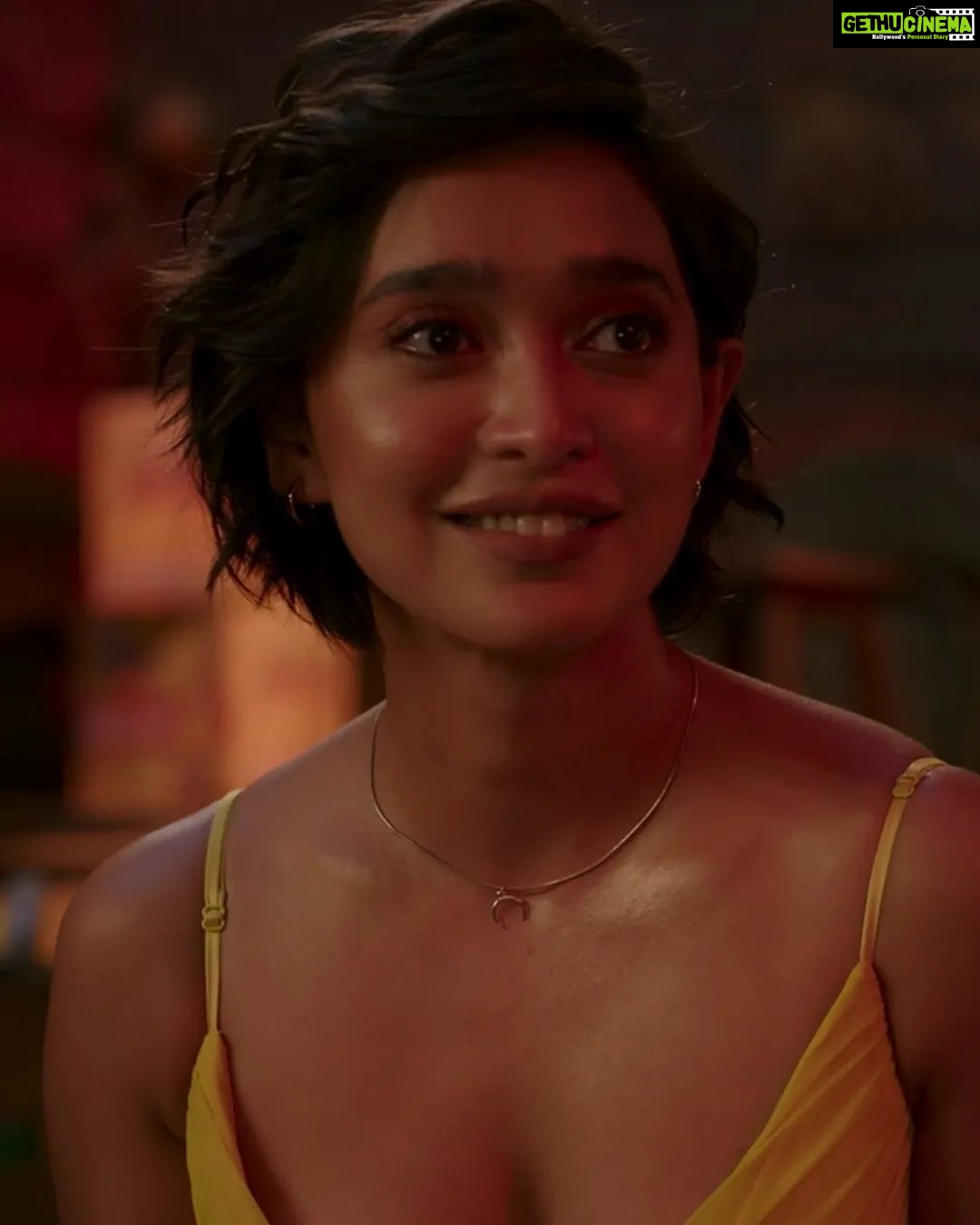 Sayani Gupta Instagram - Damini isn’t perfect, and that’s what makes her real! she has her moments of vulnerability and self-doubt but her fierce and strong determination to speak up for what she believes in no matter what always holds her upright! she loves a little too hard and cares a little too much, she is the best friend one could ask for 💙