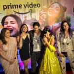 Sayani Gupta Instagram - Last night’s moods! @4moreshotspls premier/launch night! 21.10.22 Part 1 With the partners in shots! @maanvigagroo @banij @iamkirtikulhari @_prat @joyeetacruises
