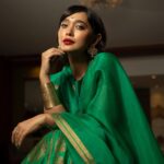 Sayani Gupta Instagram - A Green Wedding 💚 Self Styled and made up with air dried hair 😅 In @payalkhandwala lehanga & jewellery Thank you @elevate_promotions @dhwanii.jain @shreejarajgopal for all the help! 📸 @deepak_guptap_photography