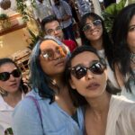 Sayani Gupta Instagram – My light!
My people!
🤍

@smritikiran @minimathur @pita.chat @shru2kill @jairaj.singhr