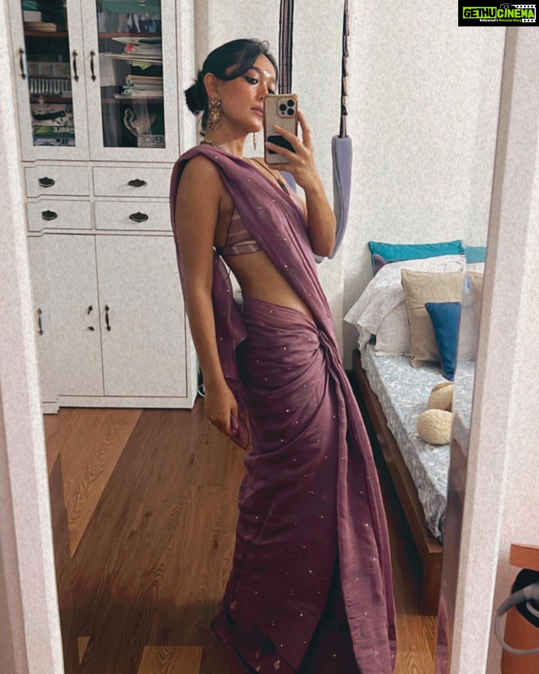 Sayani Gupta Instagram - Been an admirer of @chandrakantofficial creations! He designed costumes for #ps1 & #ps2 Creates magical costumes for Bhansali. He designed this saree for me & created this in a day! Thank you CK! π€ Also @shareendeosthale @bhuvanarora27 π I styled it with forever favourite @amrapalijewels πΈ