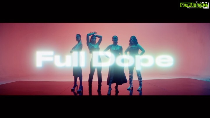 Sayani Gupta Instagram - @raftaarmusic, you’re the dopest of ‘em all! 💥🔊 #FullDope out now! #FourMoreShotsPlease S3, new season out on 21st October! 🥃 @pritishnandy2018 @rangitapritishnandy @ishitapritishnandy @pritishnandycommunications @iamkirtikulhari @sayanigupta @banij @maanvigagroo @primevideoin @4moreshotspls @parthparekh003 @mikey_mccleary @kaptaan_saabb #DilinNair @baymusichousemumbai @sonymusicindia My team: @sitalmakeup @paloshell @shreejarajgopal @dhwanii.jain