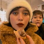 Sayani Gupta Instagram - A day in Paris #throwback @paramitagh 👣🧥🧦🕶️
