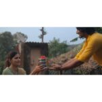 Sayli Patil Instagram - फुल… प्रेम व्यक्त करायचा एक गोड मार्ग ♥️ हो ना ? #GBB #7thapril