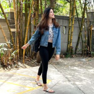 Sayli Patil Instagram - ☀️✨☁️ 

.
📷 @swati_bagi 
#happyday#sunnyday#sunmervibes#instamood