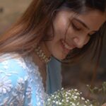 Sayli Patil Instagram - 🤍✨ Thank you for this beautiful outfit @palakpriyankka ❤️ Loved it! :) 📷 @kaustubh_gokhale Outfit @palakpriyankka