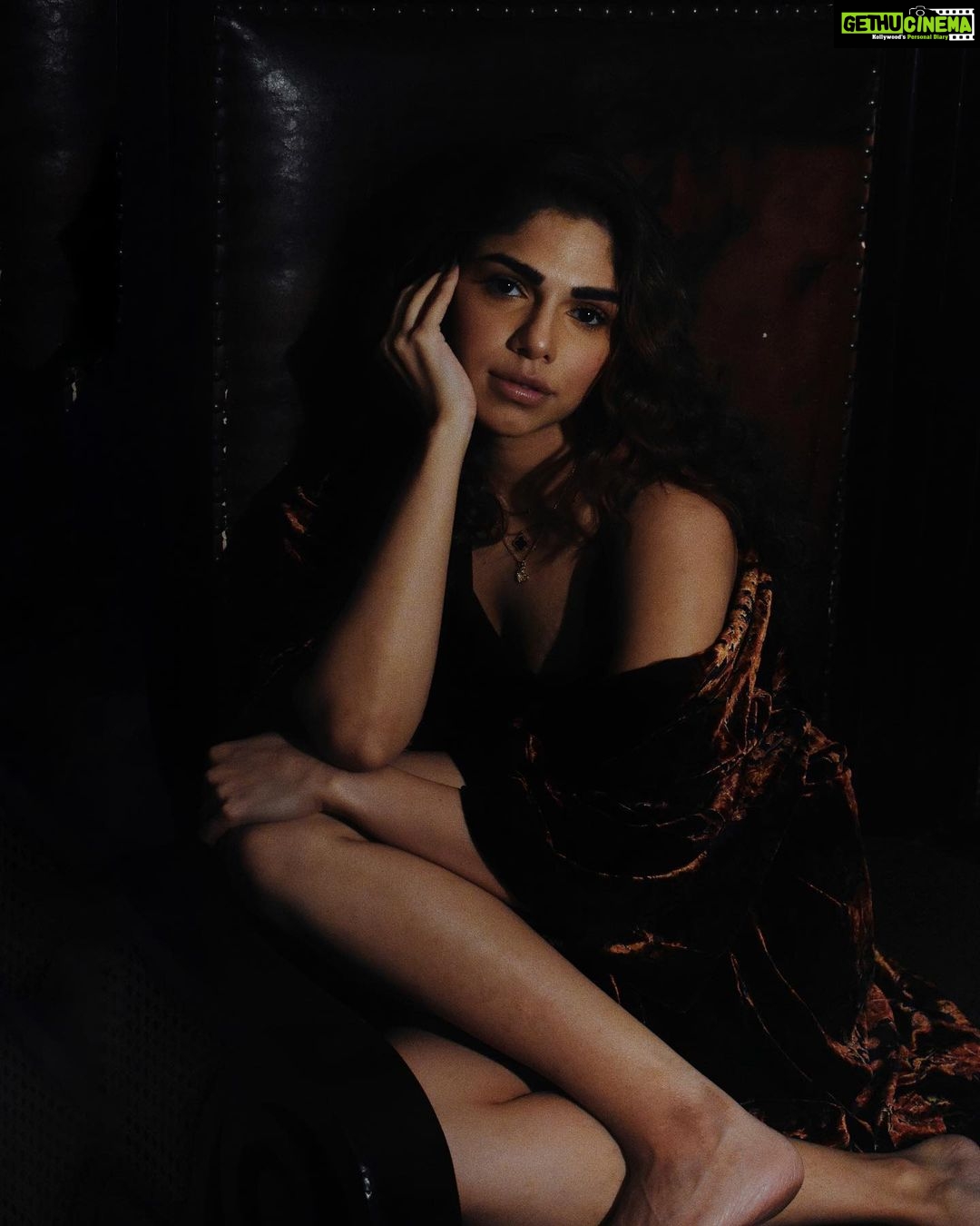 Sharmin Segal Instagram - Everyone else probably sucks at captions tooo... 🤕