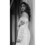 Sharmin Segal Instagram – 📸: @segalsimran finally a serious picture…