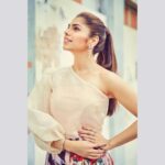 Sharmin Segal Instagram - From fairy tales 🧚🏼‍♀️ to pony tales 👱🏽‍♀️ the time to grow up has come #adulting #malaal #kapilsharmashow