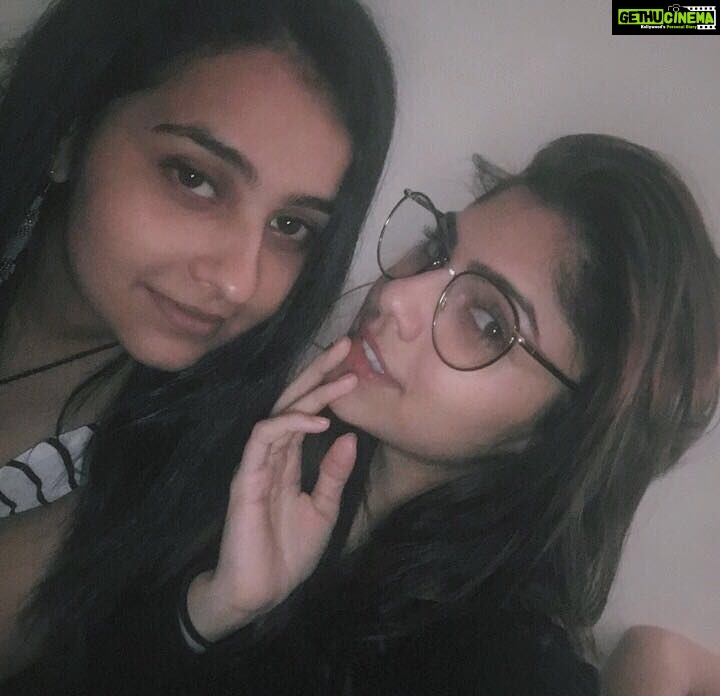Sharmin Segal Instagram - Shampoo and khanditioner ❤️