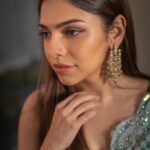 Sharmin Segal Instagram - In @rimpleandharpreet for @nmacc.india 🥰 #indiainfashion @shriparamanijewels @makeup_artist_dipak_nayak_ @radhikayadav_24 @kavuyadav81 @kakali_das_photography