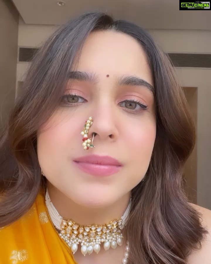 Sharvari Wagh Instagram - नथ‘ing without some smiles & sneezes when you want to adorn this gorgeous piece of Maharashtrian jewellery! 🥰🤧 #MaharashtraDay #MarathiMulgi