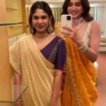Sharvari Wagh Instagram - नथ‘ing without some smiles & sneezes when you want to adorn this gorgeous piece of Maharashtrian jewellery! 🥰🤧 #MaharashtraDay #MarathiMulgi