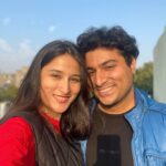 Sheen Dass Instagram - 🌸 का ✨ का, सबका कहना है .. एक हज़ारों में आपकी बहनाZz है . 😝😘 . @swatidass @dr.shihiji.d.s . Happy RakshaBandhan 🤗 . @bhat.varun7 . #rakshabandhan