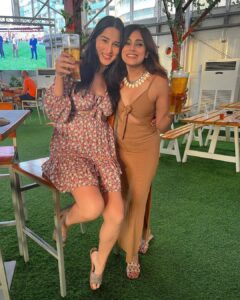 Sheen Dass Instagram - Barasti beach Dubai . 
Place is 💓
.
#throwback #dubai #beachbar