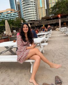 Sheen Dass Instagram - Barasti beach Dubai . 
Place is 💓
.
#throwback #dubai #beachbar